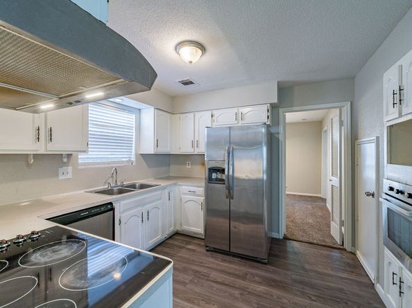 7631 Southmeadow Drive, Houston TX 77071
