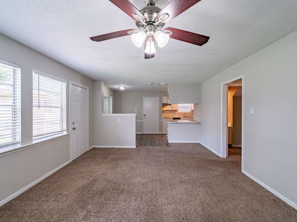 7631 Southmeadow Drive, Houston TX 77071