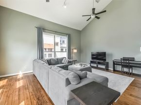 2605 Calumet Street 30, Houston TX 77004