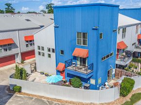 2605 Calumet Street 30, Houston TX 77004
