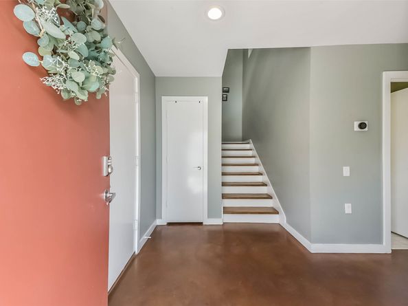 2605 Calumet Street 30, Houston TX 77004