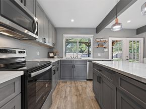 9638 Ravensworth Drive, Houston TX 77031