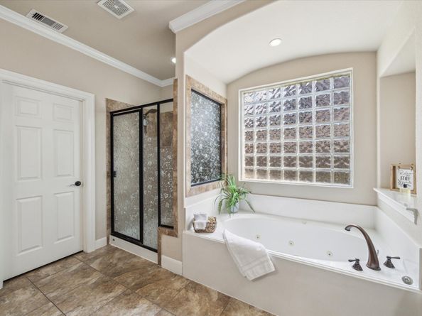 15718 Starcreek Lane, Houston TX 77044