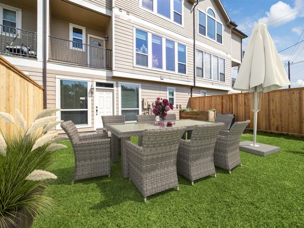 2402 Calumet Street C, Houston TX 77004