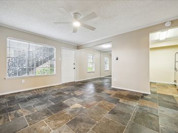 3131 Southwest Freeway