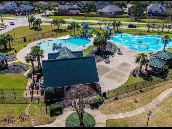 16707 Vivian Point Lane, Houston TX 77095