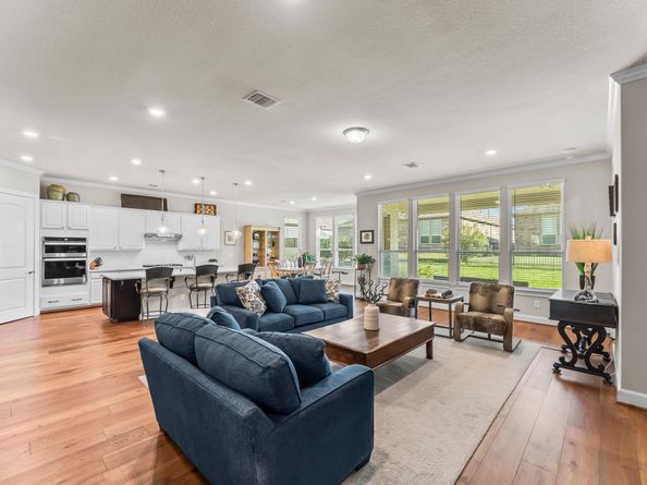 225 Fox Trotter, The Woodlands TX 77382