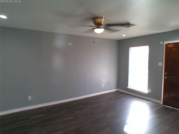 10133 Teneha Drive A/B, Houston TX 77033