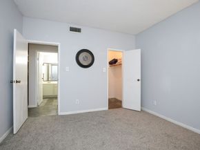 10053 Westpark Drive 297, Houston TX 77042