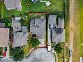 12606 Riverhill Court, Houston TX 77014