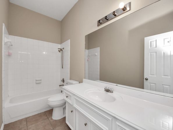 12606 Riverhill Court, Houston TX 77014
