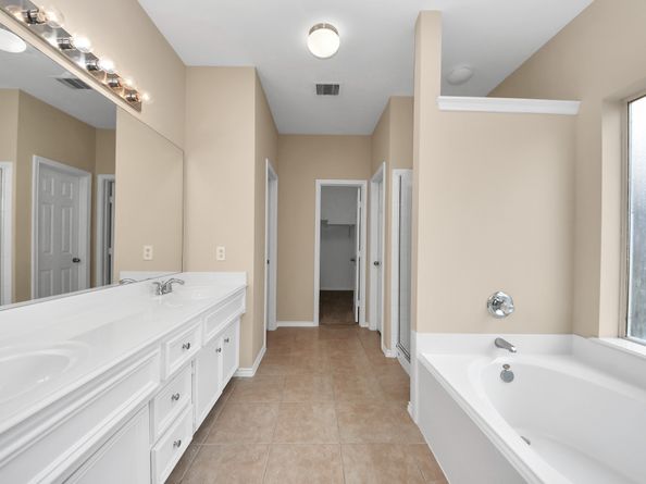 12606 Riverhill Court, Houston TX 77014