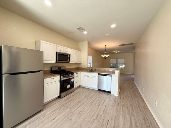 1703 Nichole Woods Drive, Houston TX 77047