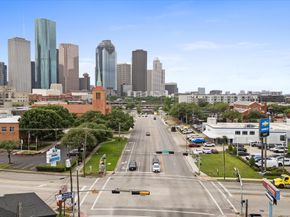 1511 Crockett Street B, Houston TX 77007