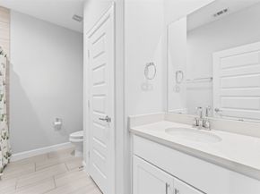 1511 Crockett Street B, Houston TX 77007