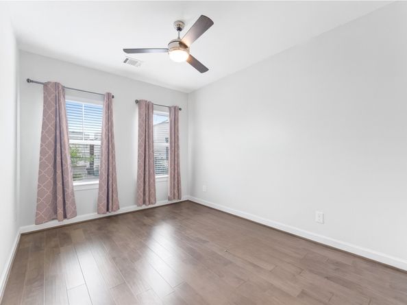 1511 Crockett Street B, Houston TX 77007