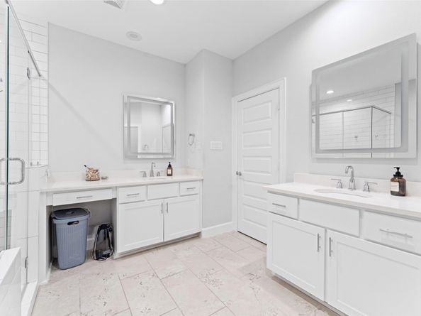 1511 Crockett Street B, Houston TX 77007