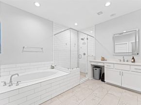 1511 Crockett Street B, Houston TX 77007