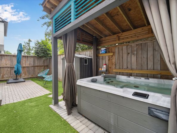 3410 Timbergrove Heights Street, Houston TX 77008