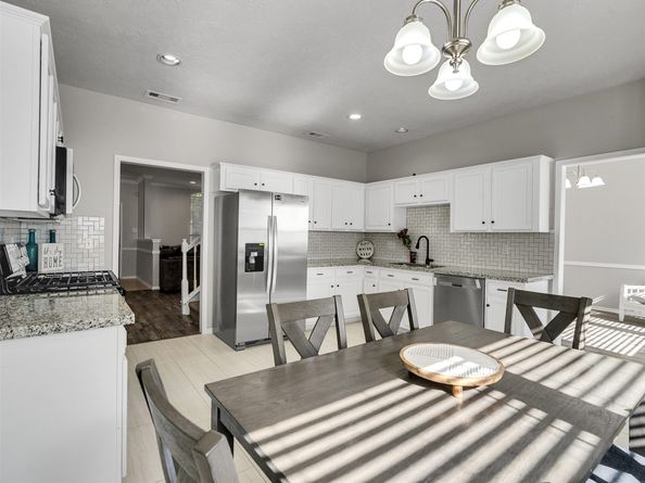 1271 El Camino Village Drive, Webster TX 77058