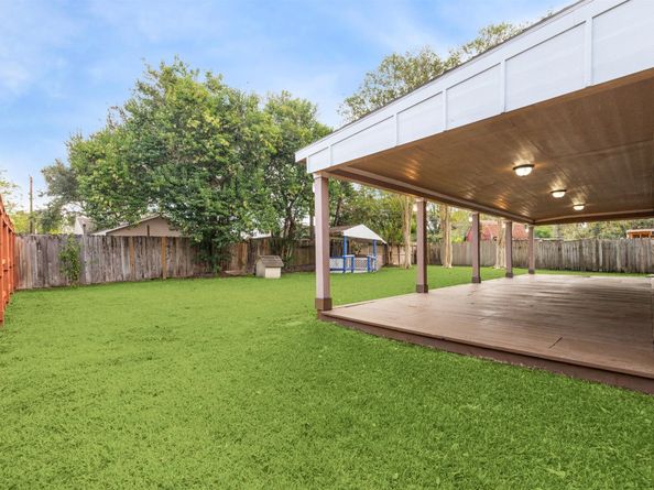 5703 Alvarado Drive, Houston TX 77035