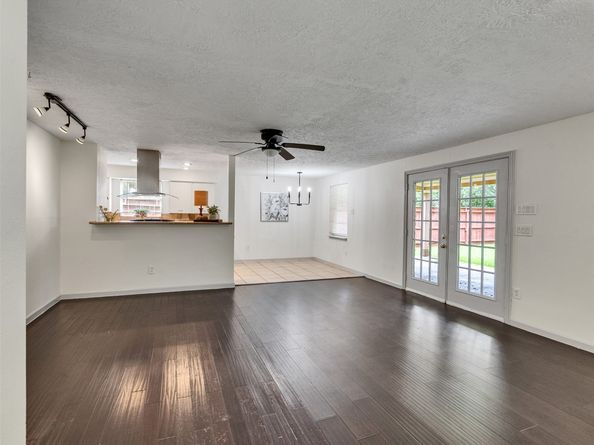 5703 Alvarado Drive, Houston TX 77035