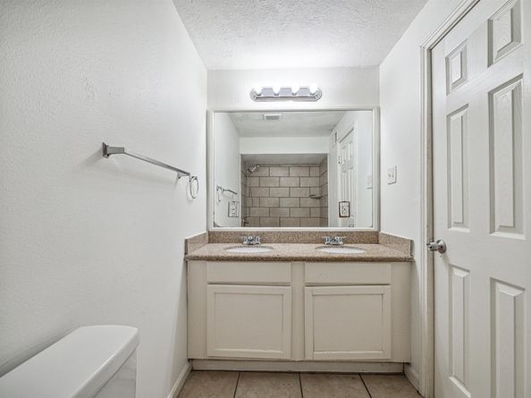 5703 Alvarado Drive, Houston TX 77035