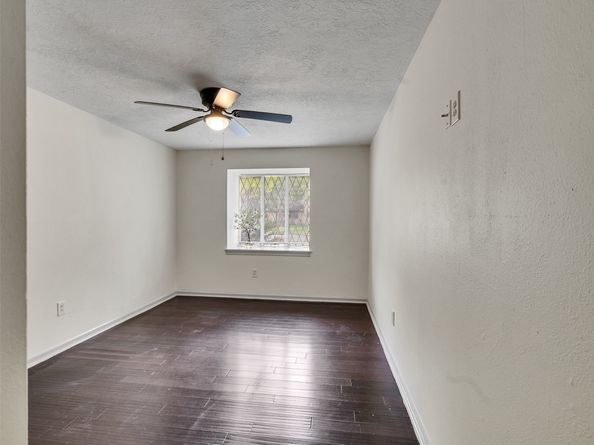 5703 Alvarado Drive, Houston TX 77035