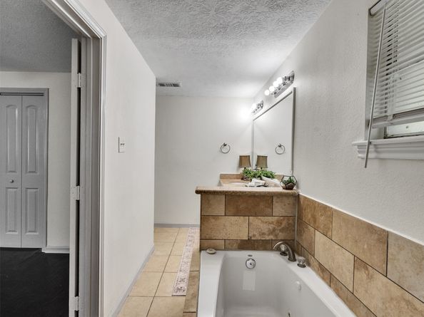 5703 Alvarado Drive, Houston TX 77035