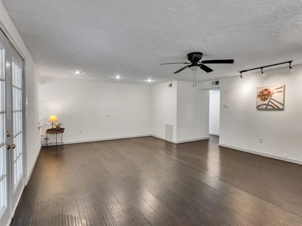 5703 Alvarado Drive, Houston TX 77035