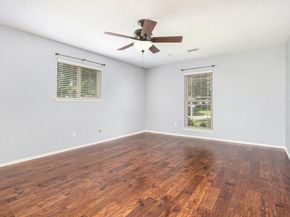 302 W Lochnell Drive, Houston TX 77062