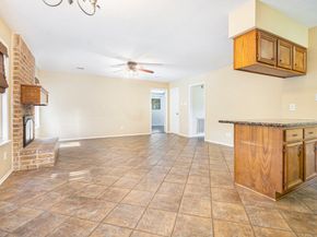 302 W Lochnell Drive, Houston TX 77062