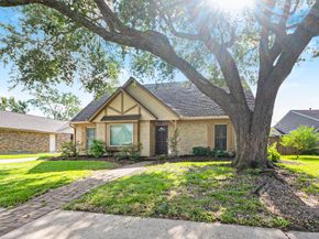 302 W Lochnell Drive, Houston TX 77062