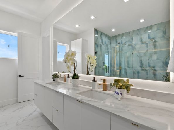 3116 Clay Street, Houston TX 77003