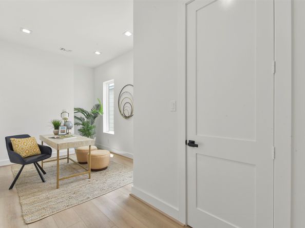 3116 Clay Street, Houston TX 77003