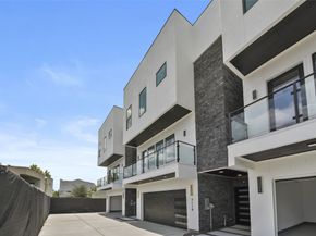 3116 Clay Street, Houston TX 77003