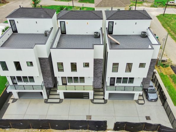 3116 Clay Street, Houston TX 77003