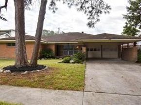 8322 Wynbrook Street, Houston TX 77061