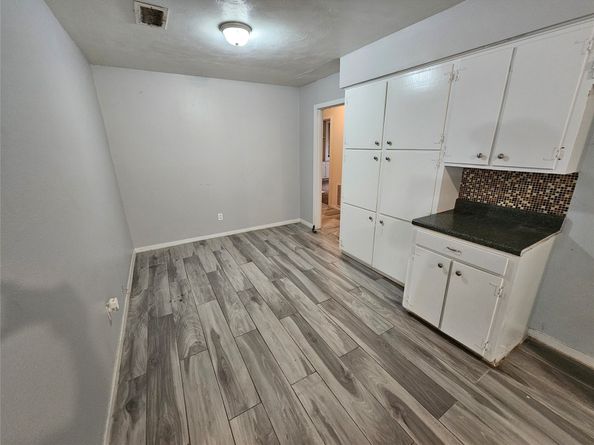 8322 Wynbrook Street, Houston TX 77061