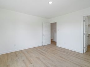 7504 Laura Koppe Road C/D, Houston TX 77028