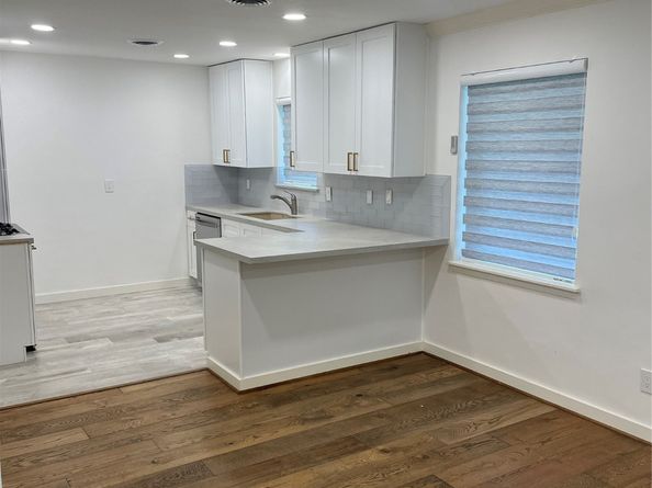 5518 Indigo Street, Houston TX 77096