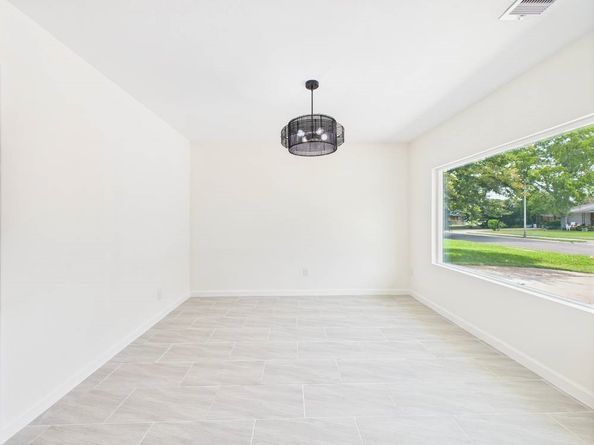 5025 De Milo Drive, Houston TX 77092