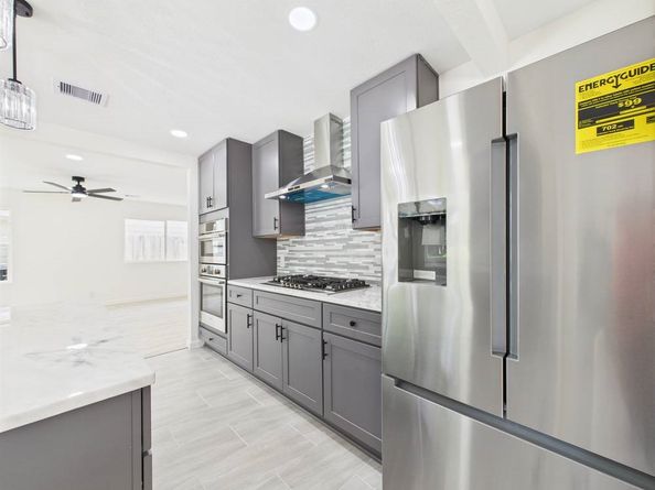 5025 De Milo Drive, Houston TX 77092