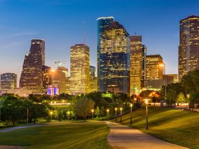 6115 Hamman Street, Houston TX 77007