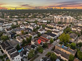 6115 Hamman Street, Houston TX 77007