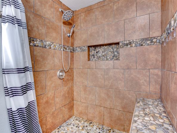 6228 Trescon Drive, Houston TX 77048