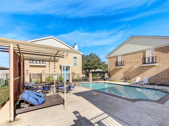 18218 Heritage Lane 8218, Houston TX 77058