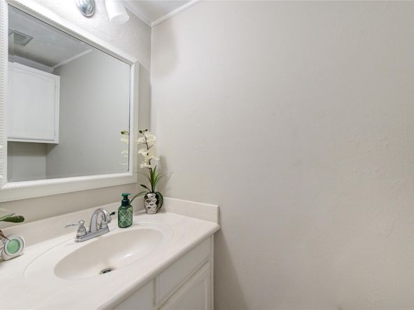 18218 Heritage Lane 8218, Houston TX 77058
