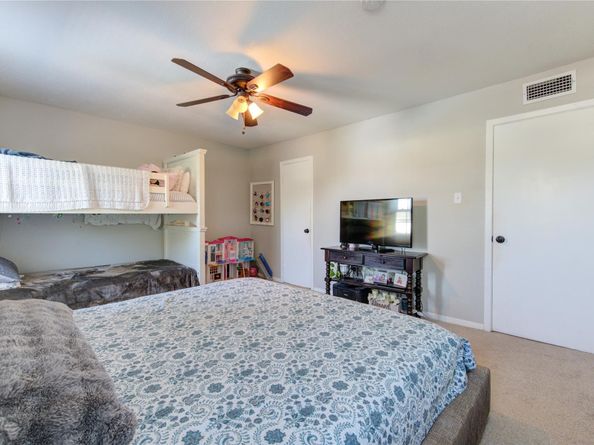18218 Heritage Lane 8218, Houston TX 77058