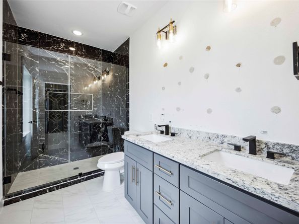 4601 Newberry Street A/B, Houston TX 77051